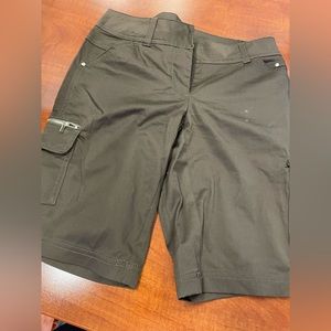 Dark brown Cache shorts